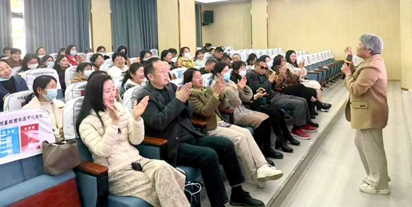 �����W�^���ČWУ�_չ���������v���ߵڶ��ڼ��L�x�������