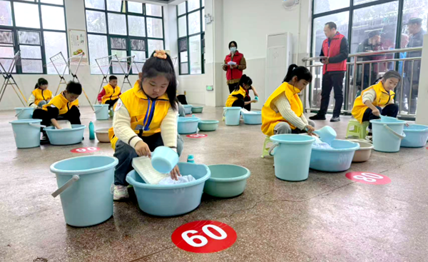 �ڶ���ʏ������С�W���ڄ����B��ِ�ɹ��e�k 448���W��ِ��չ�ڄ��L��