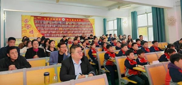 �t�Tӳ���� �����ٳ��L�������cʯ����С�c��������С�W������Ͻ��л�ӈA�M�e��