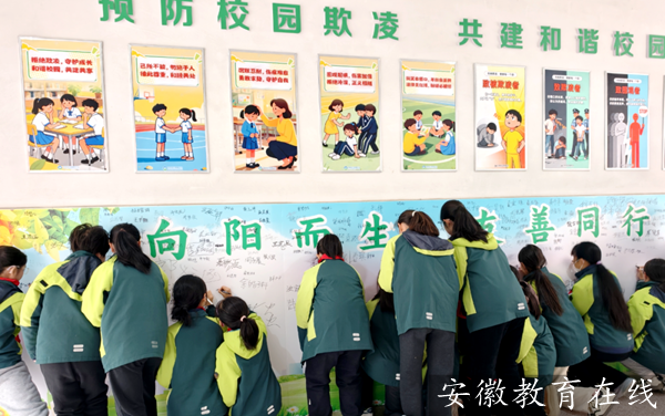 ������С�W�_չ���ܽ^У�@���衱���}ϵ�н������