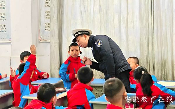 ���cʮ�����ČWУ����������ȫ���N�������oƽ��ͯ��