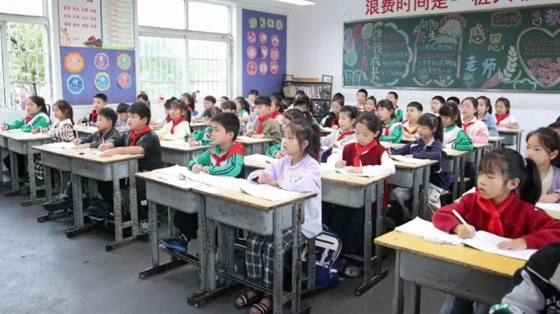 ��ʡ��С�W(xu��)���ˈ������B�����¡�������(sh��)�W(xu��)���������L���A(ch��)���� ���۾����pؓ(f��)�� ���w�ǡ���䓡�