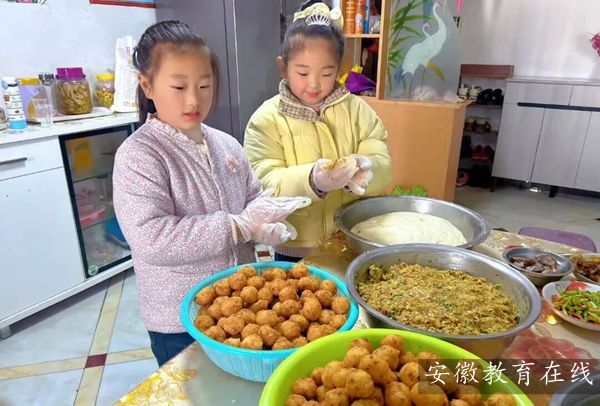 ���������С�W�����������ں�ӭ�´� ��ʌ��`��ͯ��